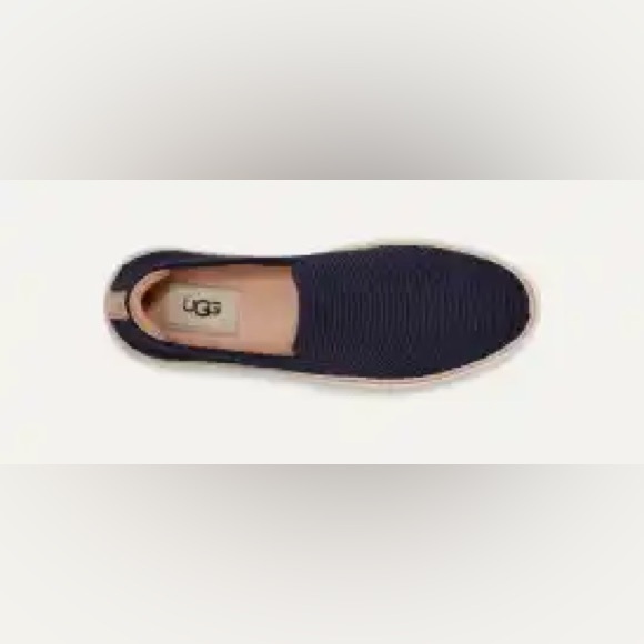 NWB UGG Women’s Sammy Blue Loafers - Picture 1 of 6